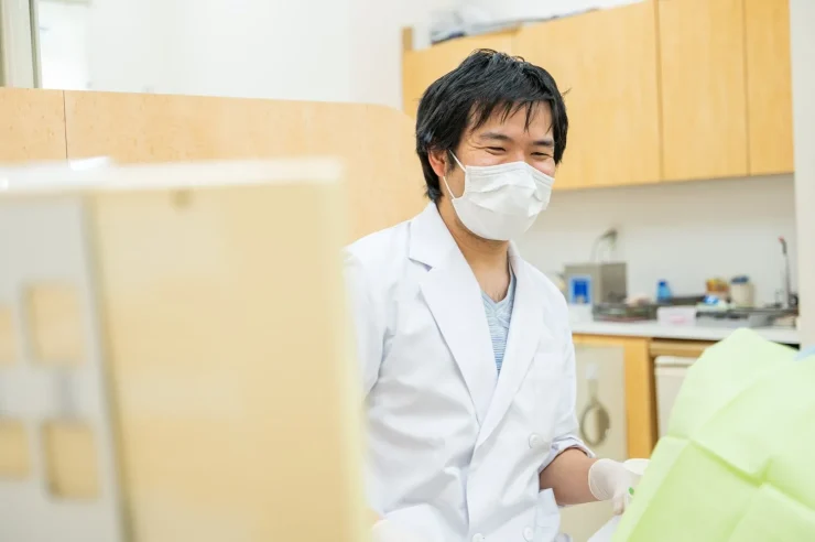 歯科医院で行う知覚過敏の治療 しみを抑える対症的な処置 露出の原因を取り除く処置 服部歯科 一般歯科 知覚過敏治療 たまプラーザ 美しが丘